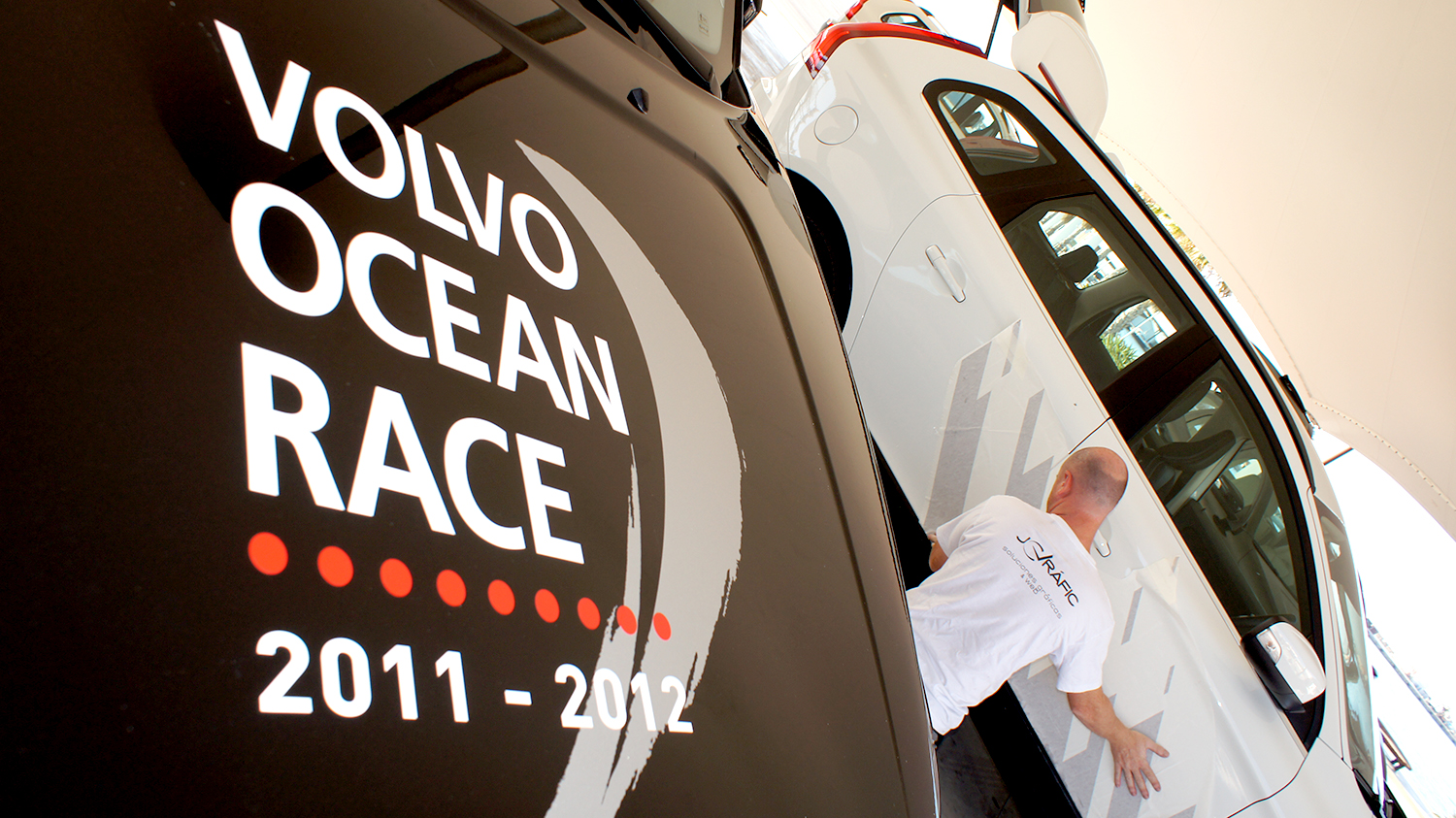 Rotulación de vehículos. Volvo Ocean Race.